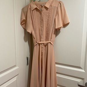 40s style pink dress